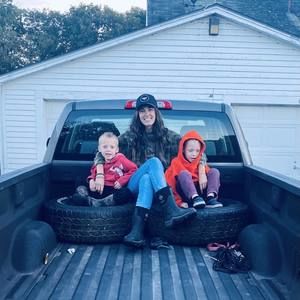 Meet your Posher, Kara